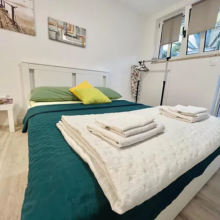 Apartman Moon No.2